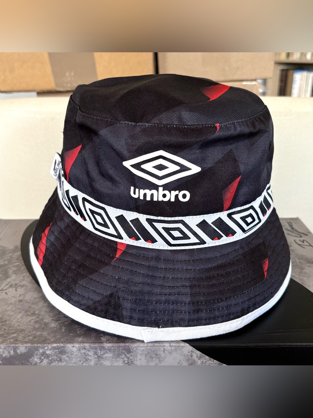 Carling x Umbro Bucket Hat Black Red Retro Football Soccer Festival Cap One Size